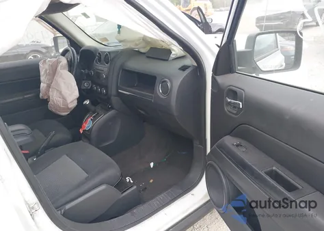 2014 Jeep Patriot Latitude из США, поврежденный, VIN 1C4NJRFB3ED766157